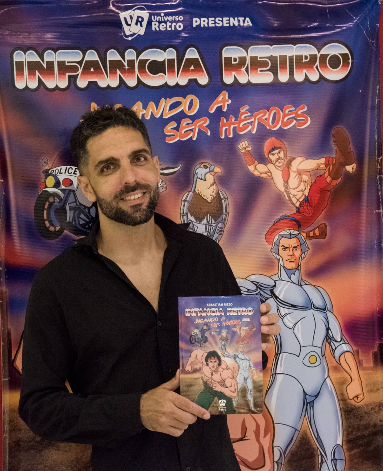 Sebastián Rizzo, autor de la trilogía Infancia Retro.